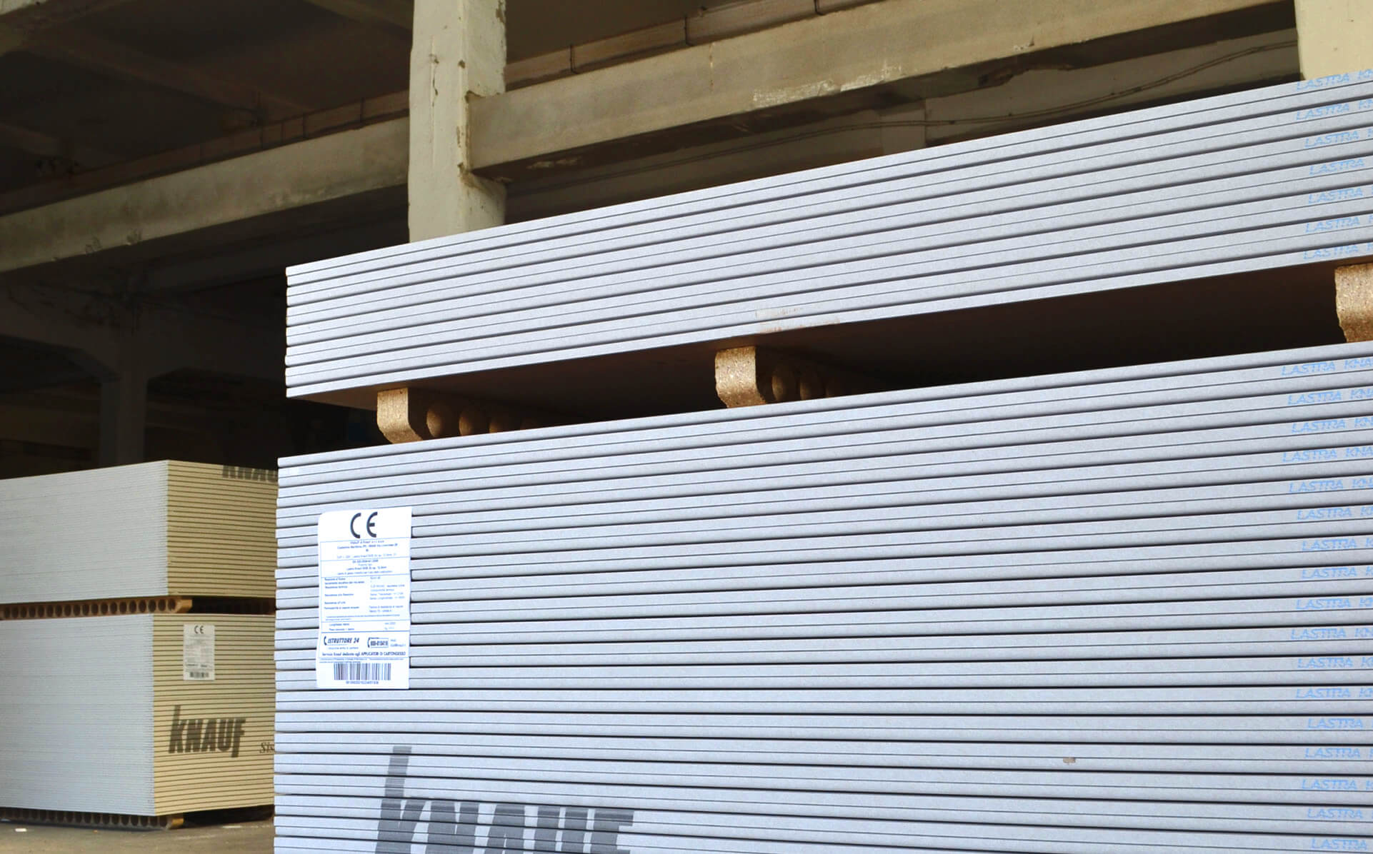 lastra-standard